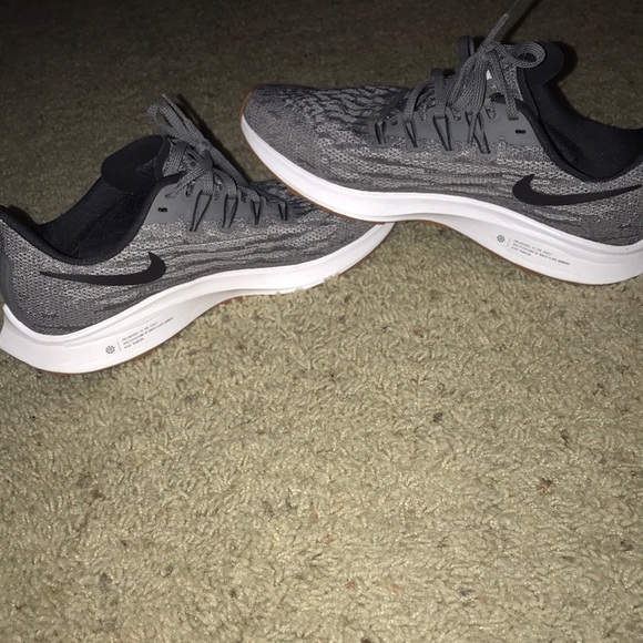 nike air zoom pegasus 36 gunsmoke men's running shoe